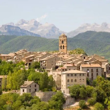 Bungalow 35M² - Terrasse - Acces Handicape - Api-1-52-716 *