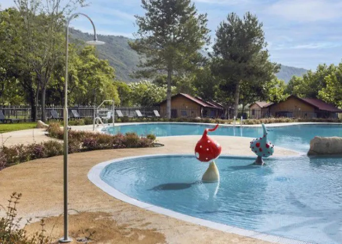 Bungalow 35M² - Terrasse - Acces Handicape - Api-1-52-716 *