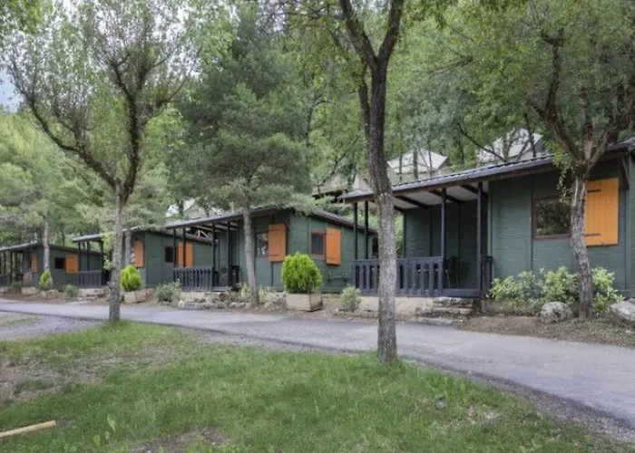 Bungalow 35M² - Terrasse - Acces Handicape - Api-1-52-716 Campeggio