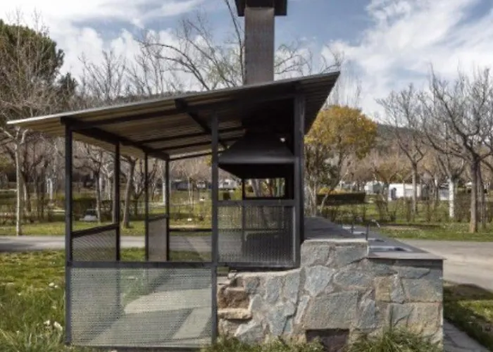 Campeggio Bungalow 35M² - Terrasse - Acces Handicape - Api-1-52-716 Boltaña